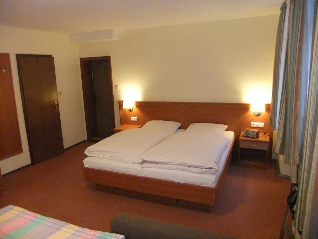 Gasthof Rotes Ross Zell im Fichtelgebirge Szoba fotó